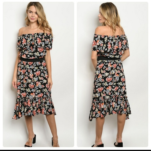 Floral dress - Picture 1 of 3